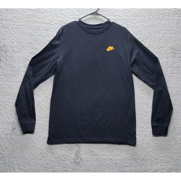 ​Men's M Nike The Nike Tee Black L/S T-Shirt Yellow Swoosh Blue Camo Back Graphi - Picture 12 of 12